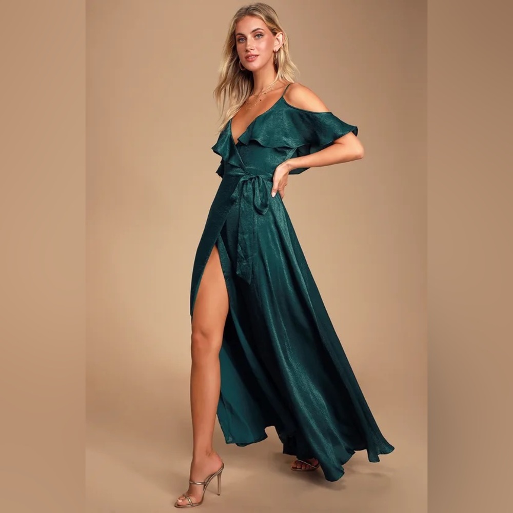 Lulu’s emerald green satin wrap dress